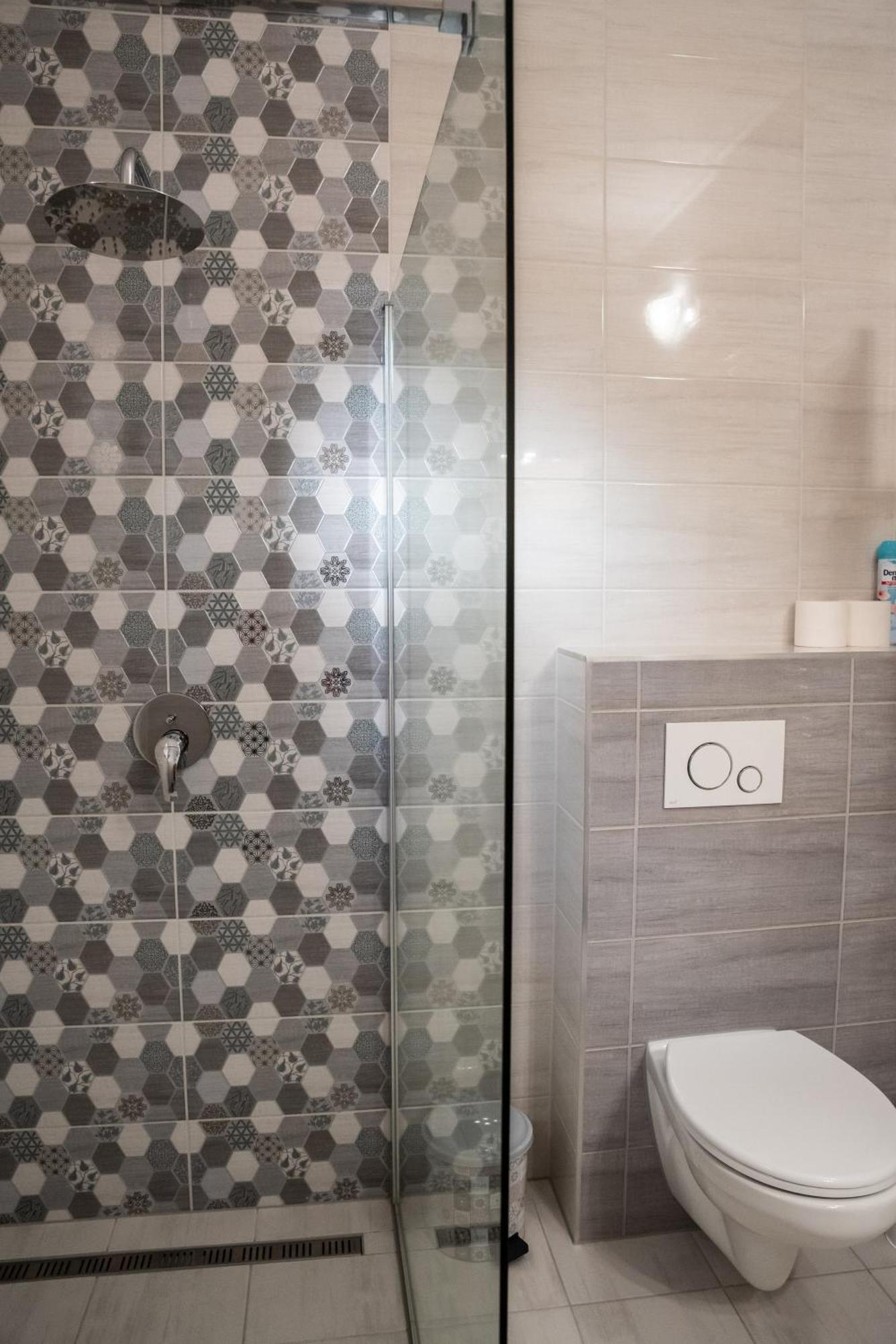 Gesztenye Apartman Makó Esterno foto